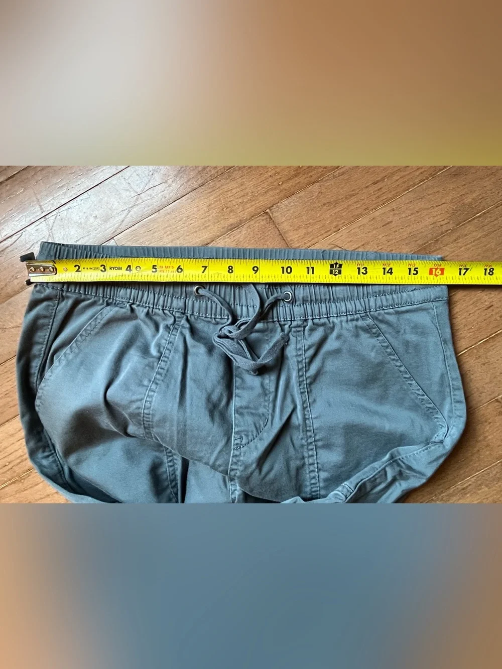 Ladies UNIONBAY Capri Pants
